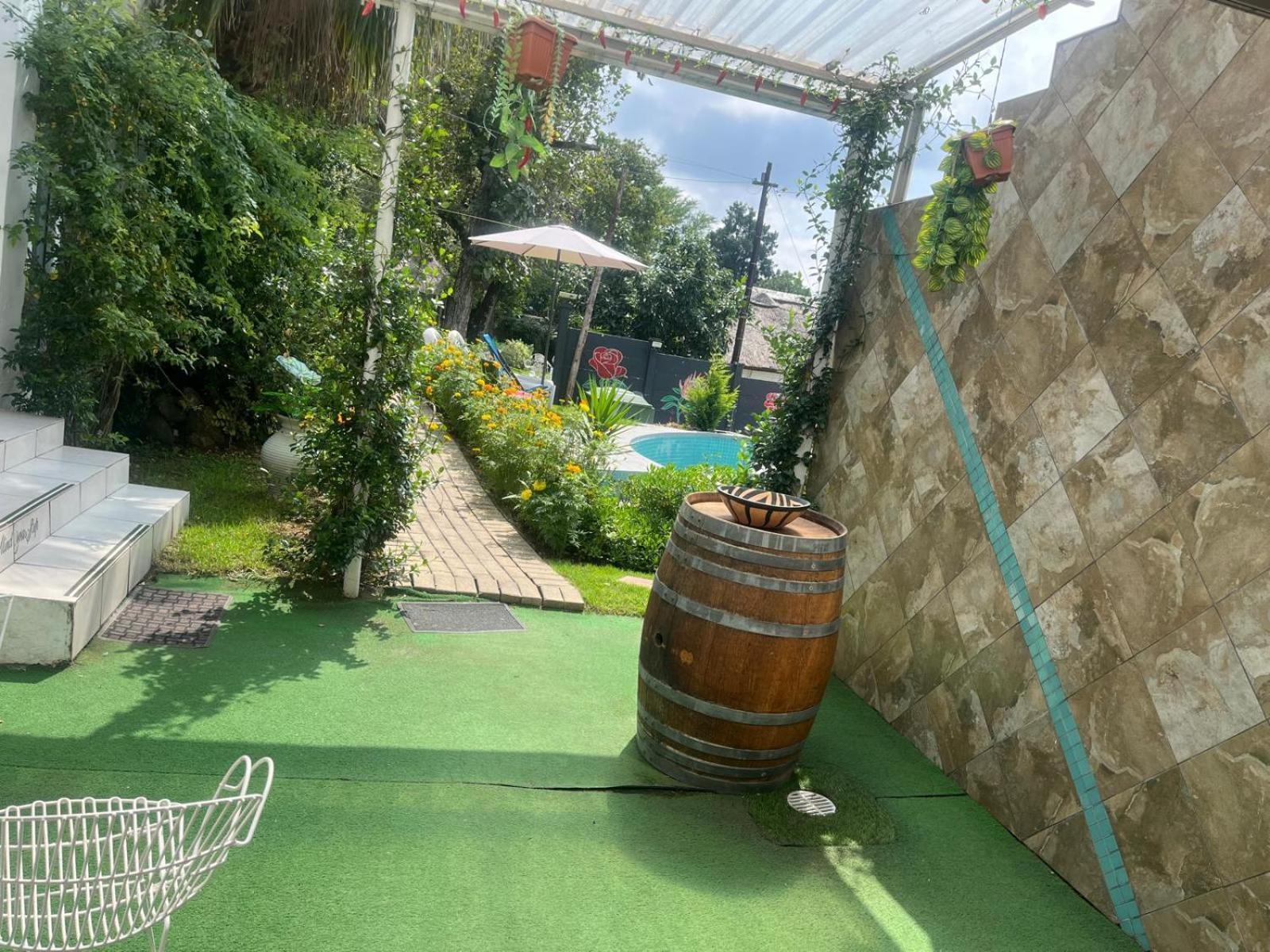 Muco Guest House ヨハネスブルグ エクステリア 写真